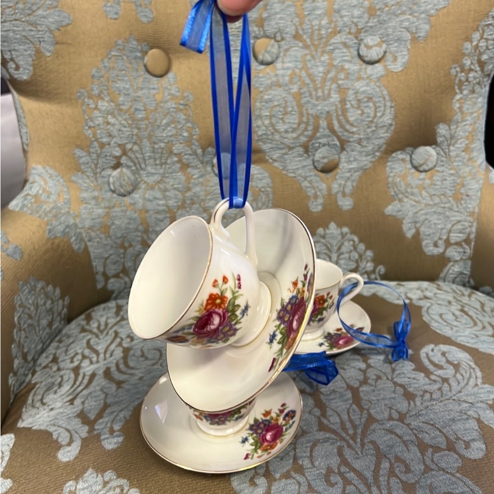🚩SOLD Tea Cup Ornaments